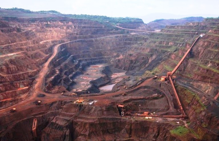 MINERAÇÃO 01 MINERAÇÃO 01