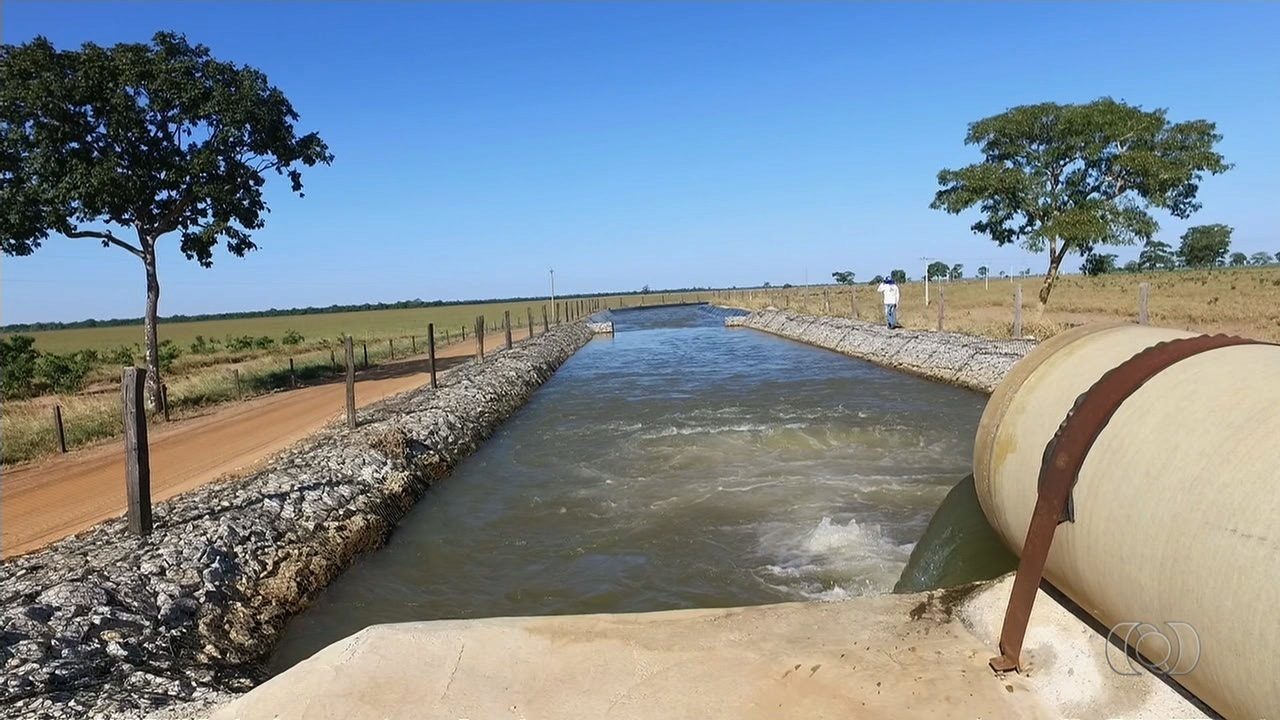 ÁGUA 06 ÁGUA 06